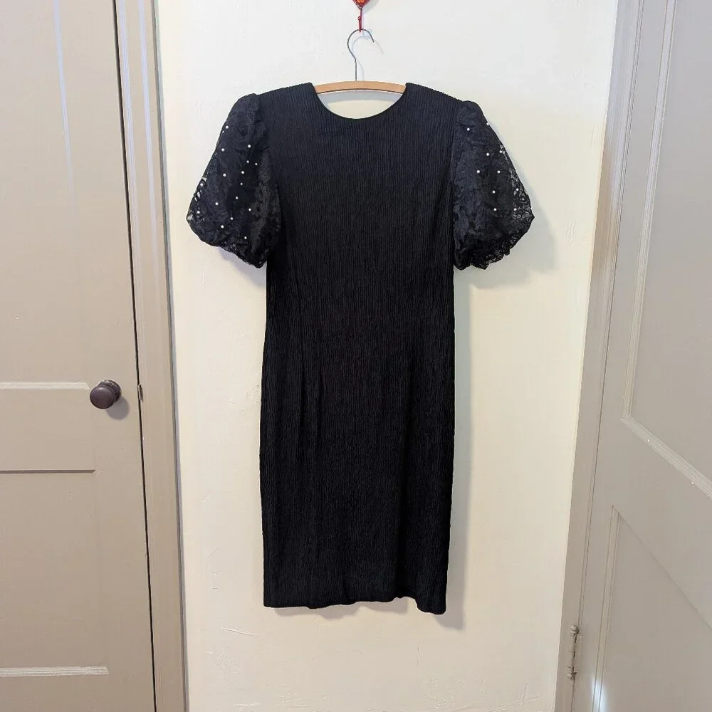 Vintage Lace Pearl Puff Sleeve Leslie Fay Dress Crepe Crinkle 80’s Holiday Party